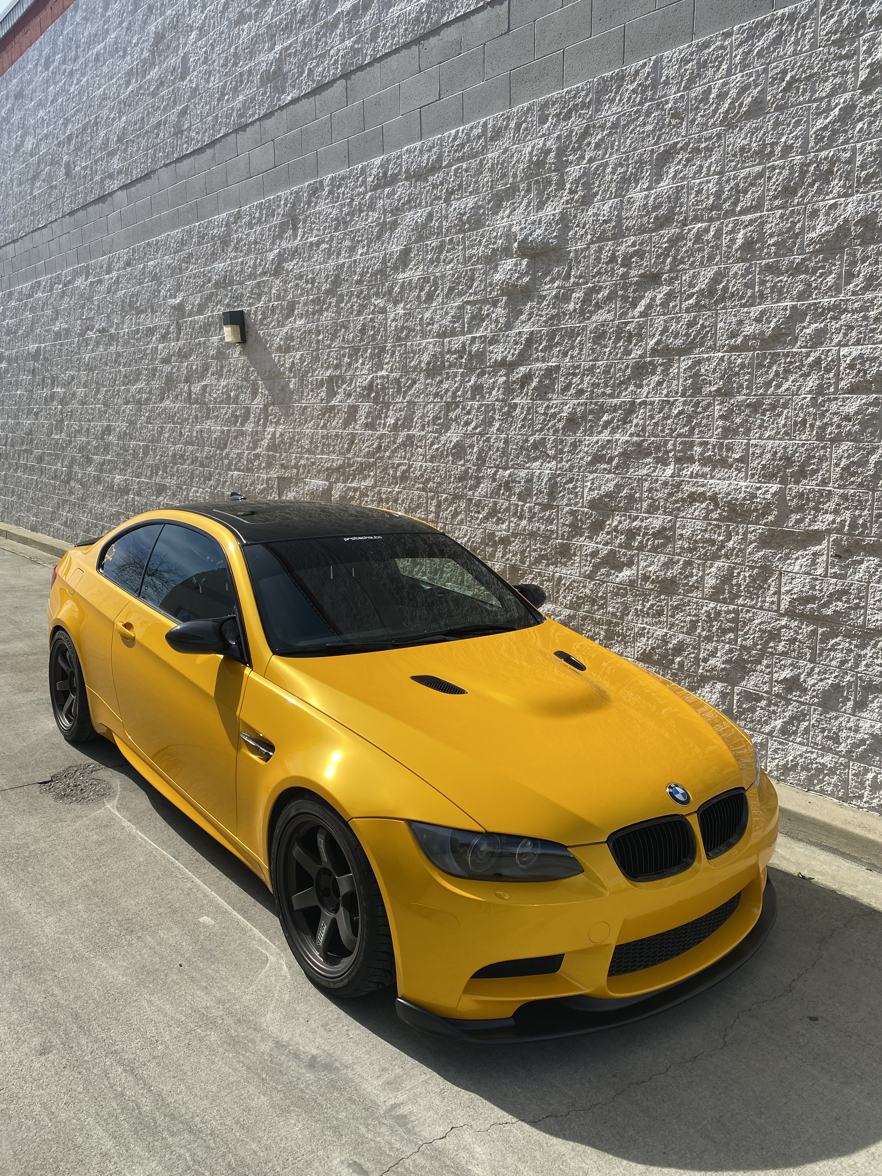 BMW M3 - Gold Wrap